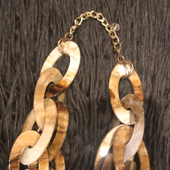 Beige and brown necklace - Picture 2 of 3